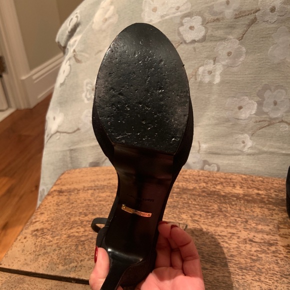 ***SOLD****Roberto Cavalli pumps.  Authentic. - Picture 5 of 6